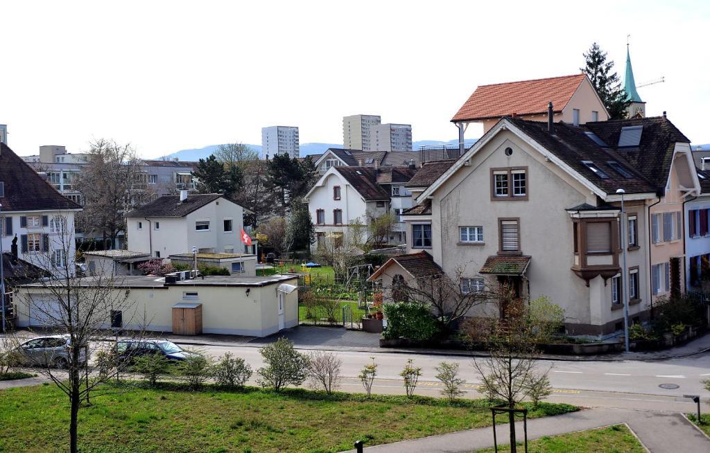 Niros Bed & Breakfast Бирсфельден Экстерьер фото